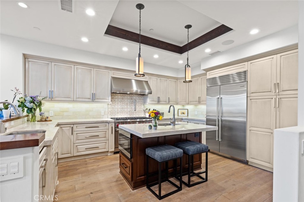 310 E Oceanfront