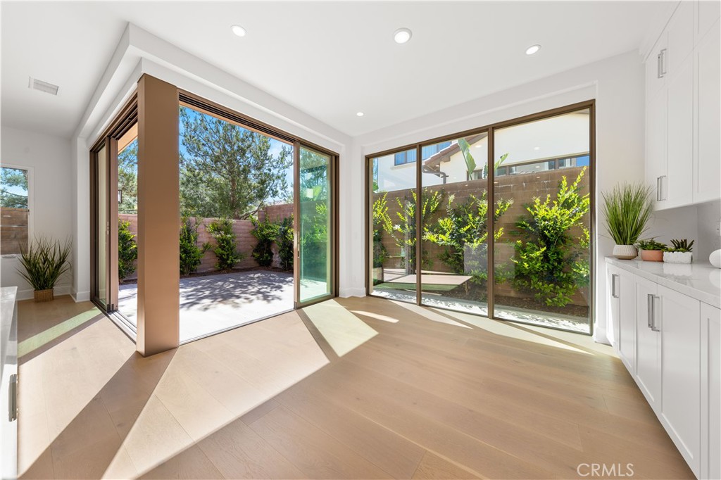 122 Appian Boulevard
