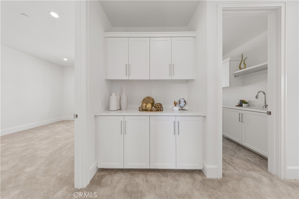 122 Appian Boulevard