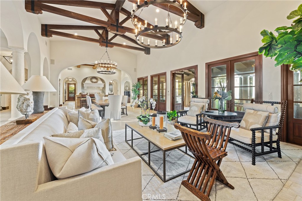 16 Shore Walk