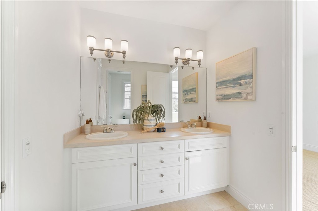 3201 4th Avenue Avenue