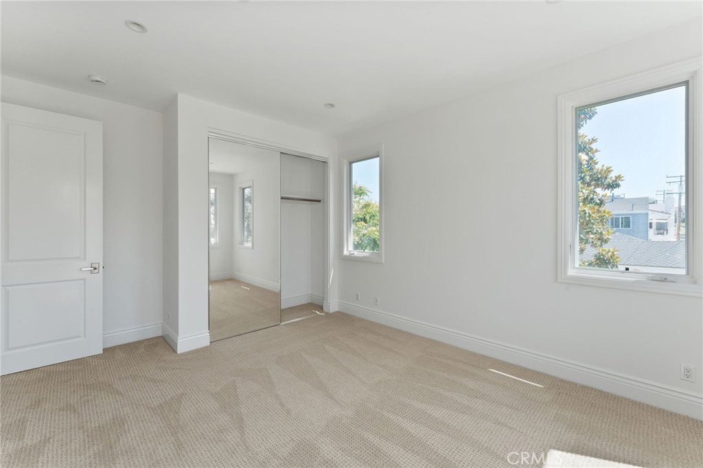 3201 4th Avenue Avenue