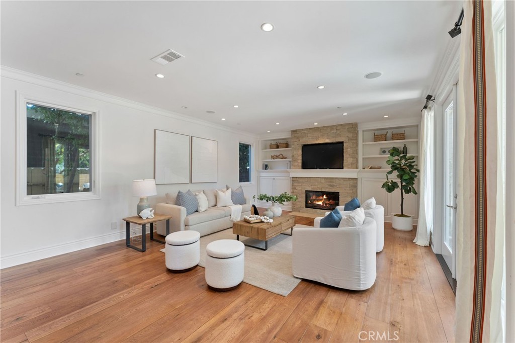 3201 4th Avenue Avenue