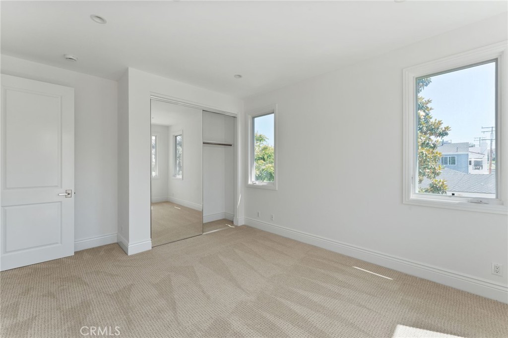 3201 4th Avenue Avenue