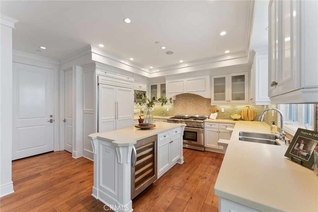 3201 4th Avenue Avenue