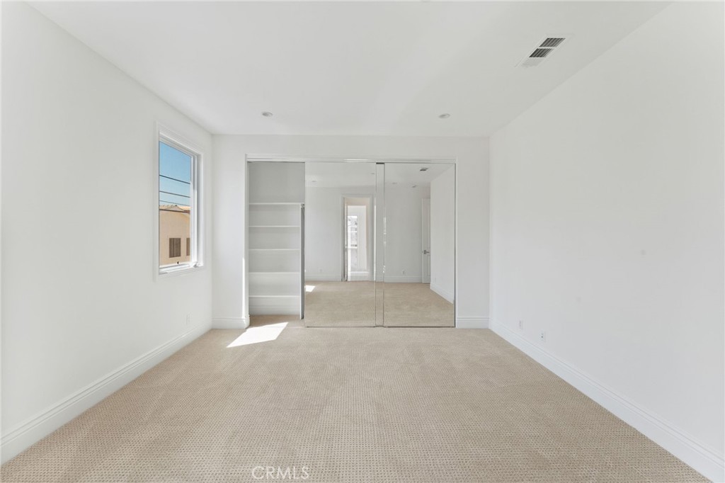 3201 4th Avenue Avenue