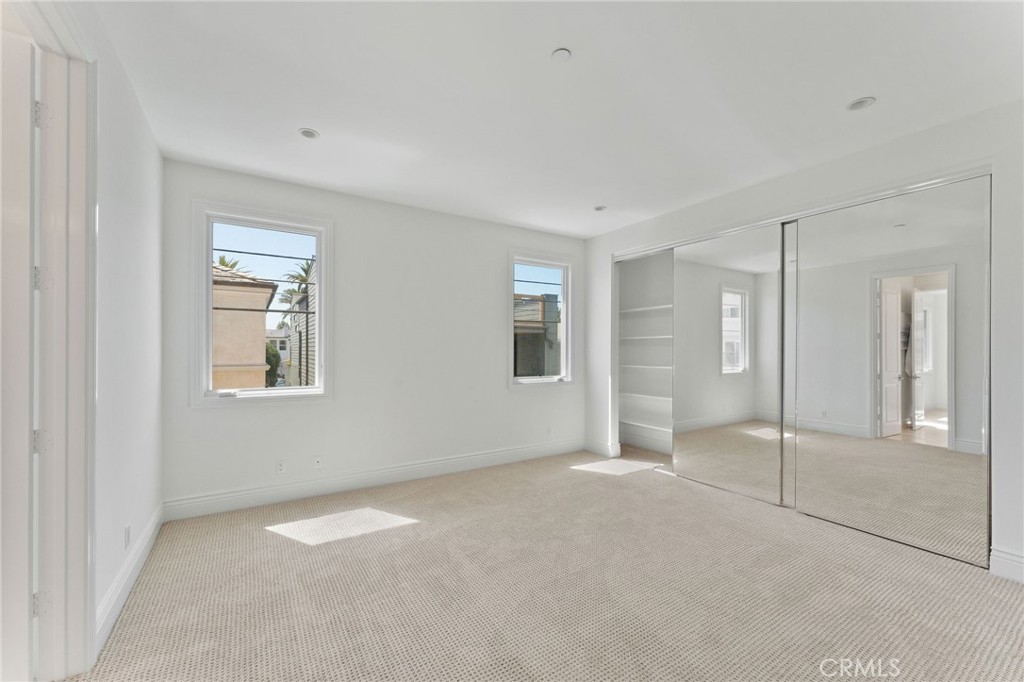 3201 4th Avenue Avenue