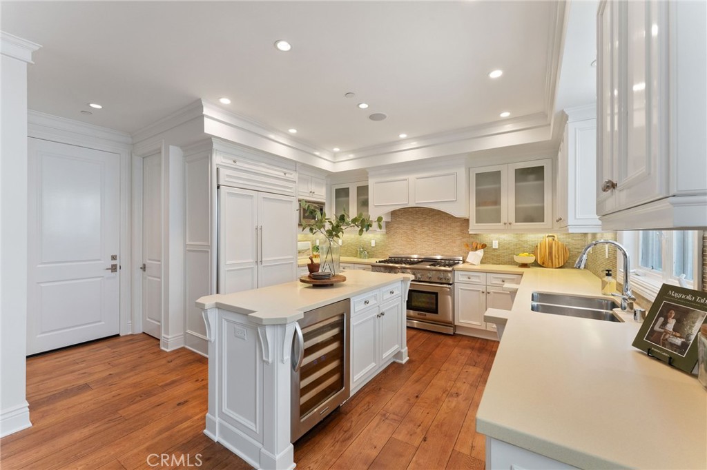 3201 4th Avenue Avenue