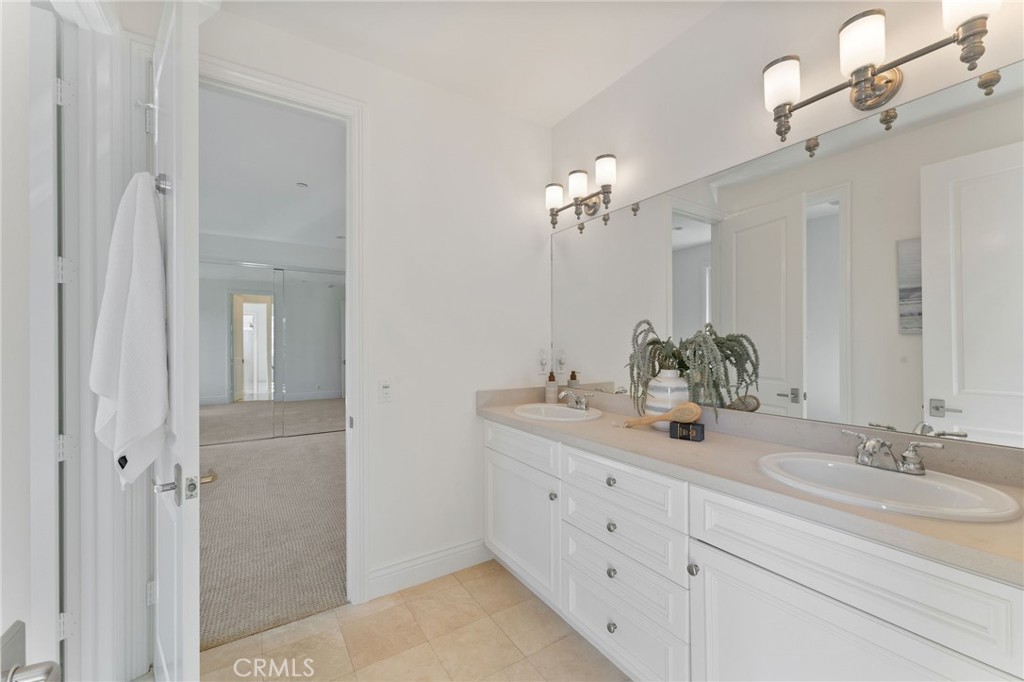 3201 4th Avenue Avenue