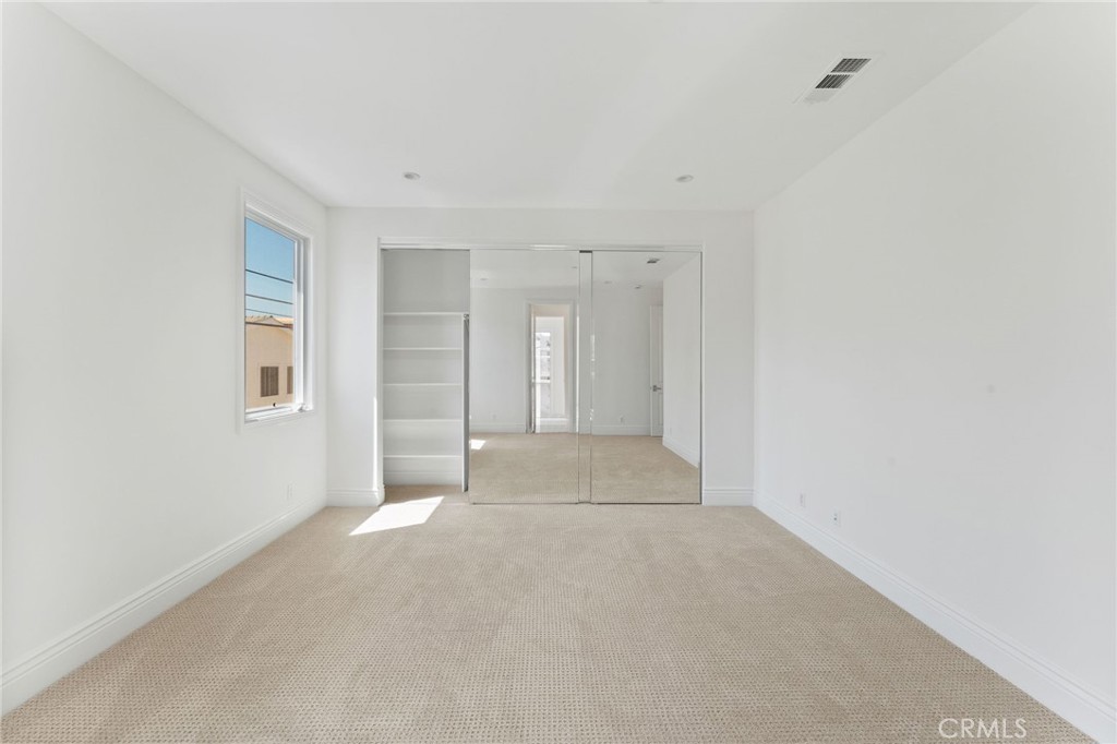 3201 4th Avenue Avenue