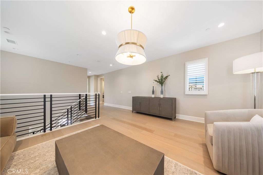 163 Summerland