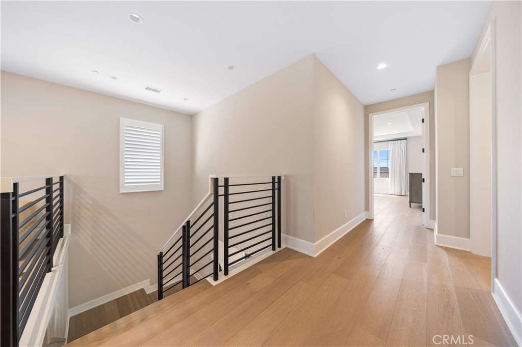 163 Summerland