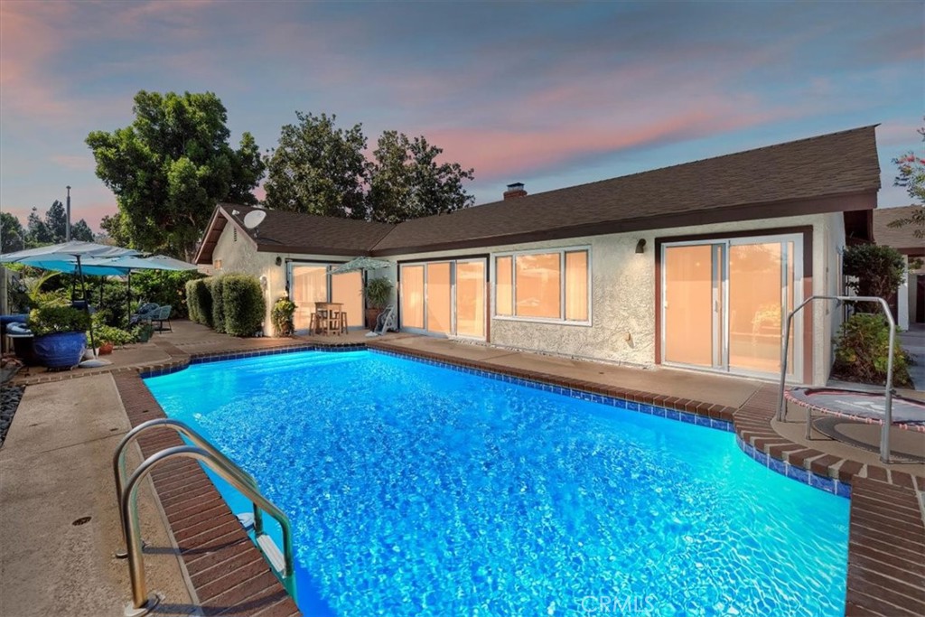17902 Lucero Way