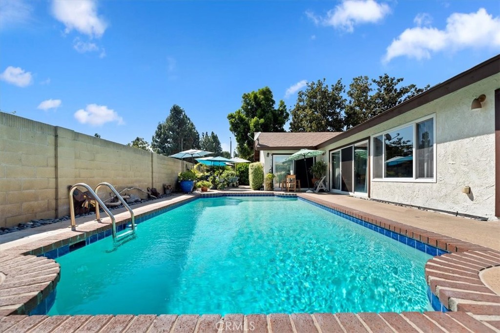 17902 Lucero Way