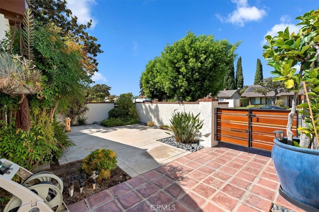17902 Lucero Way
