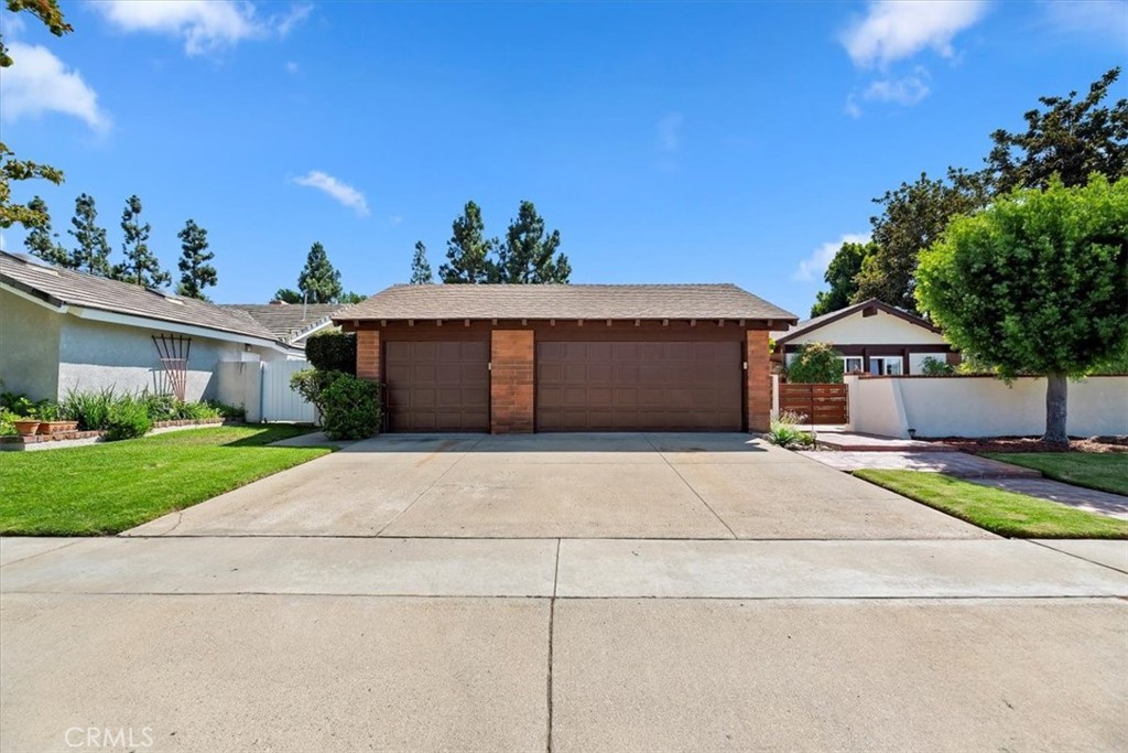 17902 Lucero Way