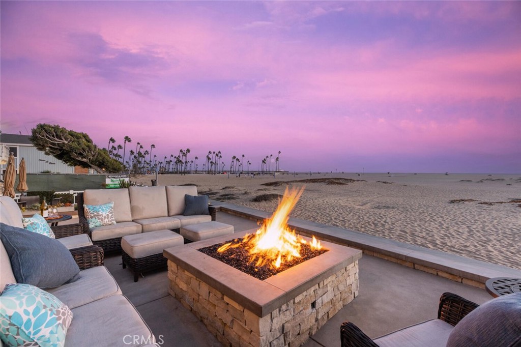 310 E Oceanfront
