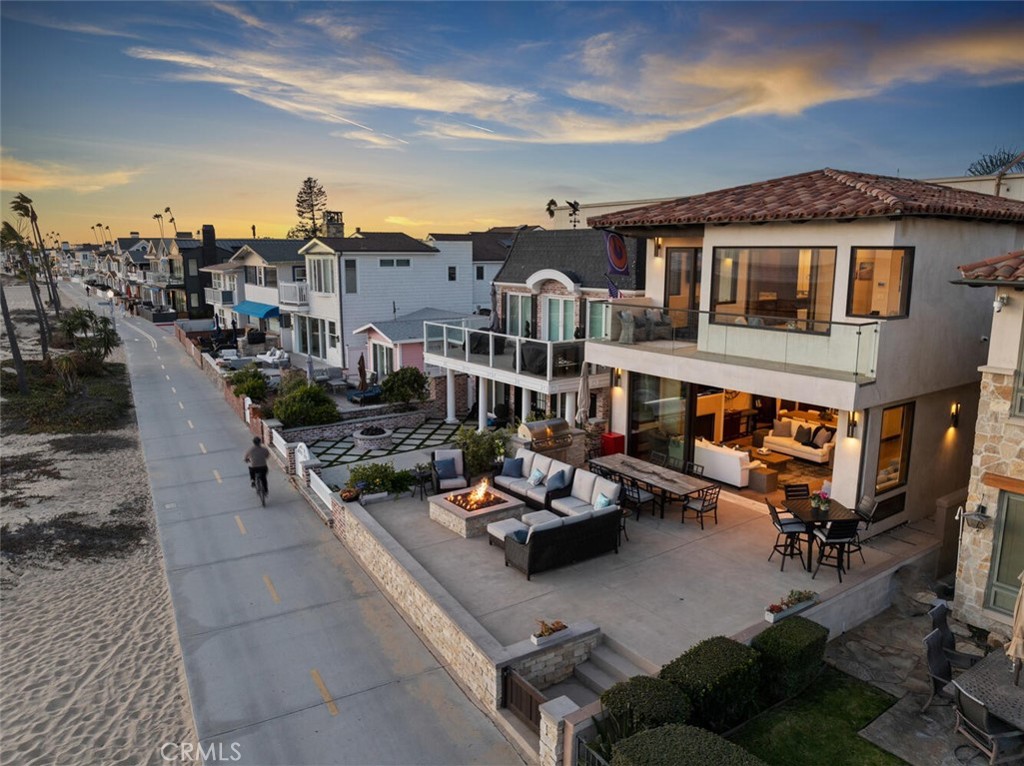 310 E Oceanfront