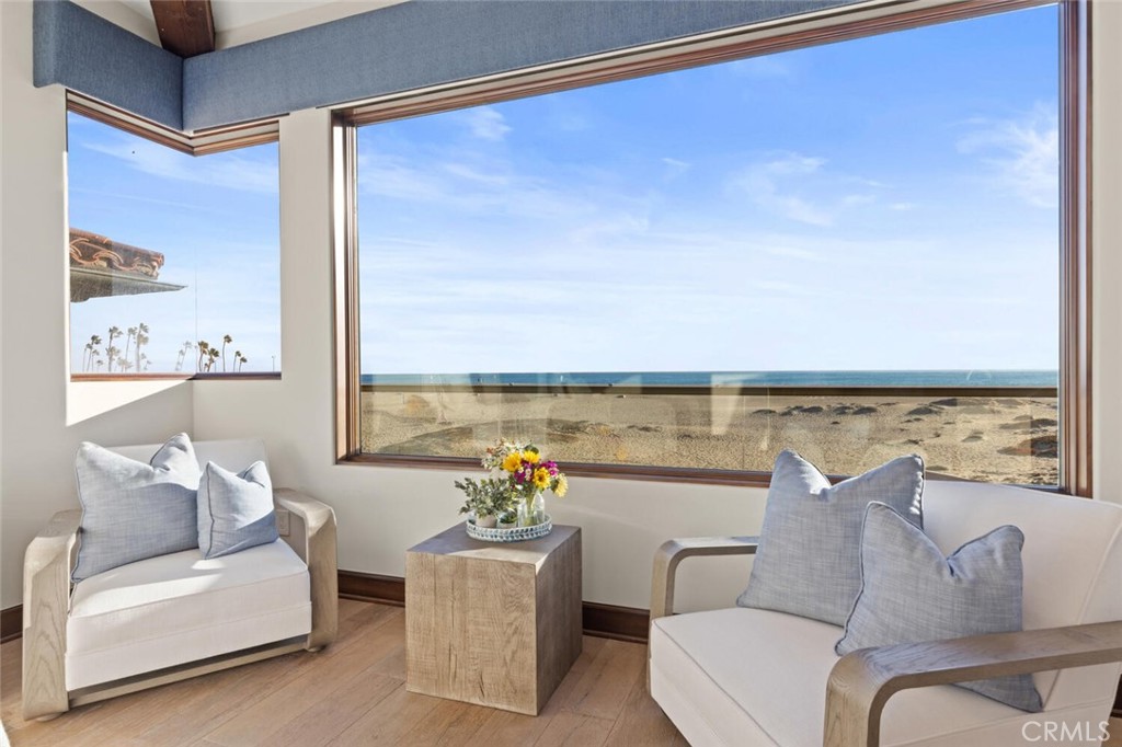 310 E Oceanfront