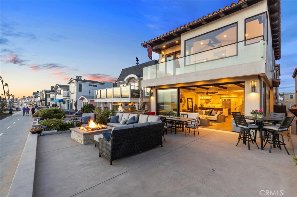310 E Oceanfront
