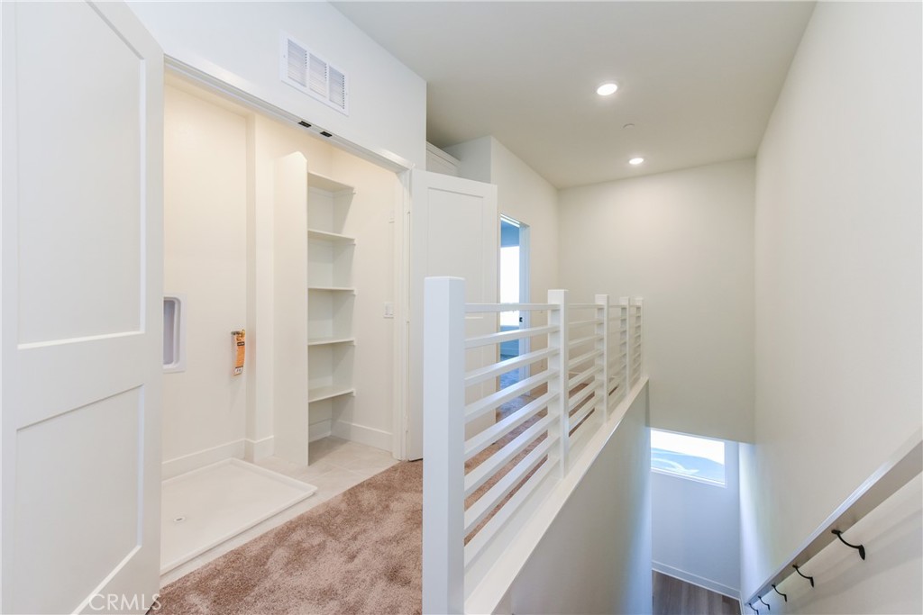 16432 Compass Avenue