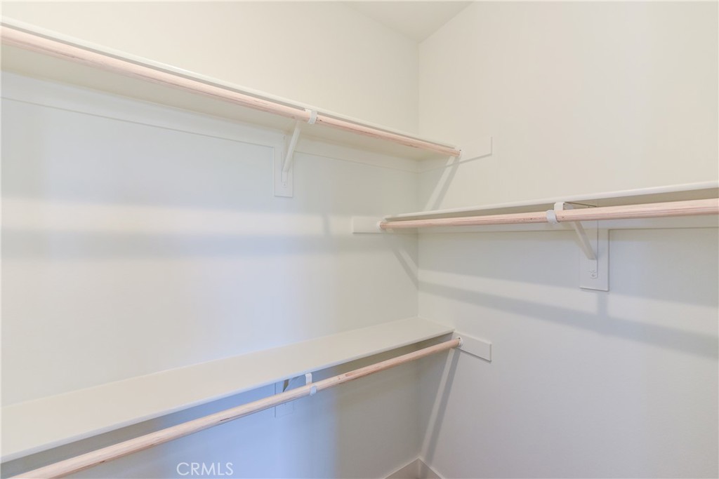 16432 Compass Avenue