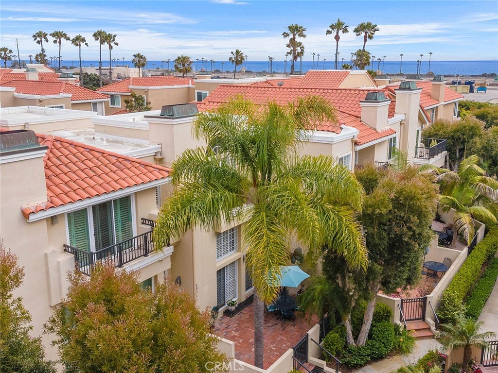 6051 Shadowbrook Circle