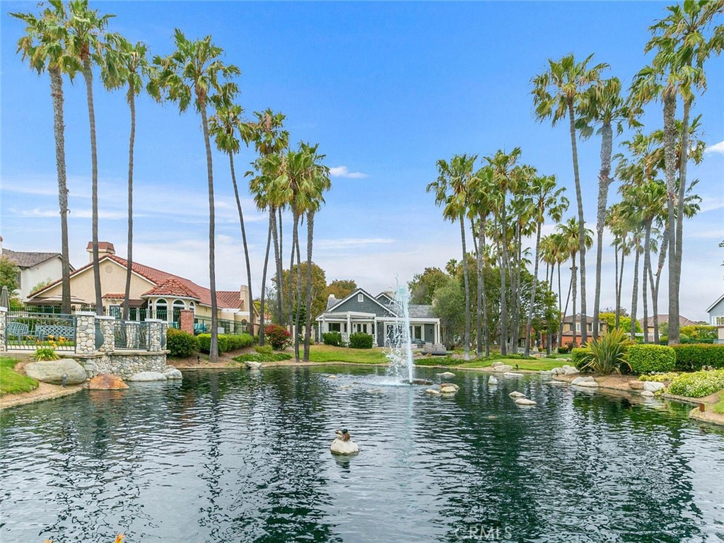 6051 Shadowbrook Circle