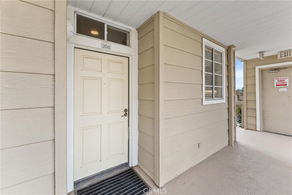 20301 Bluffside Circle D306