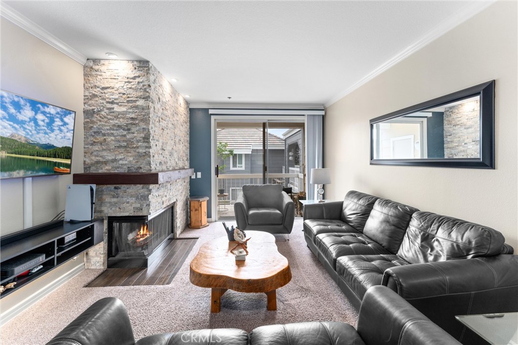 20301 Bluffside Circle D306