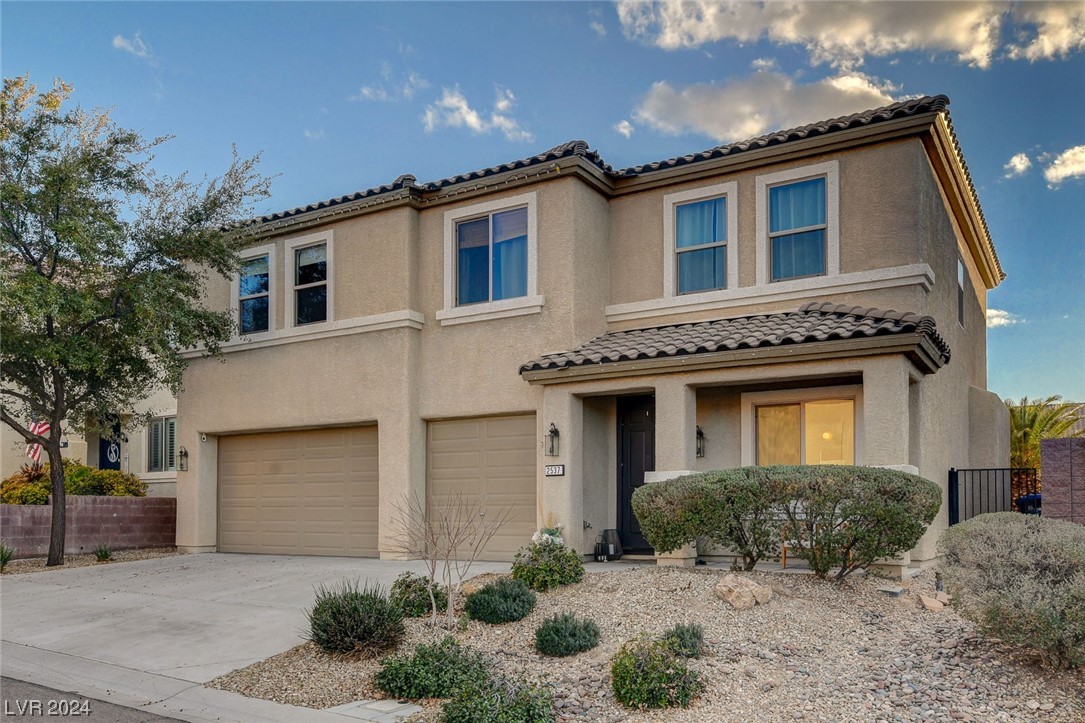 2537 Chateau Clermont Street