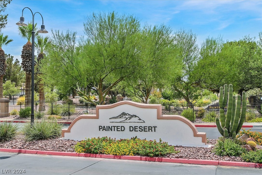 4940 Forest Oaks Drive