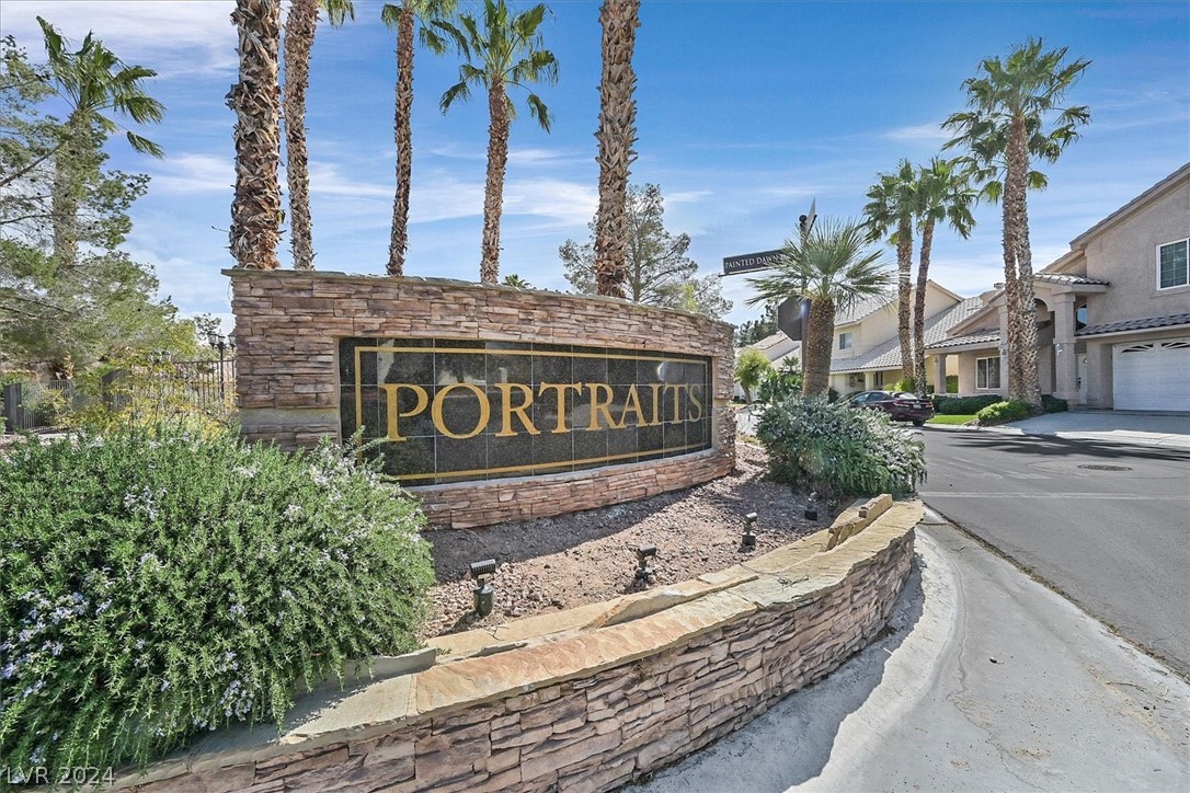 4940 Forest Oaks Drive