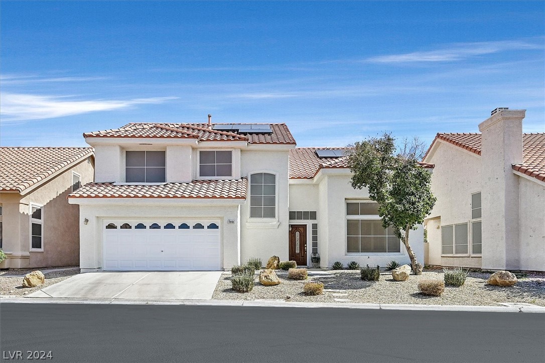 4940 Forest Oaks Drive