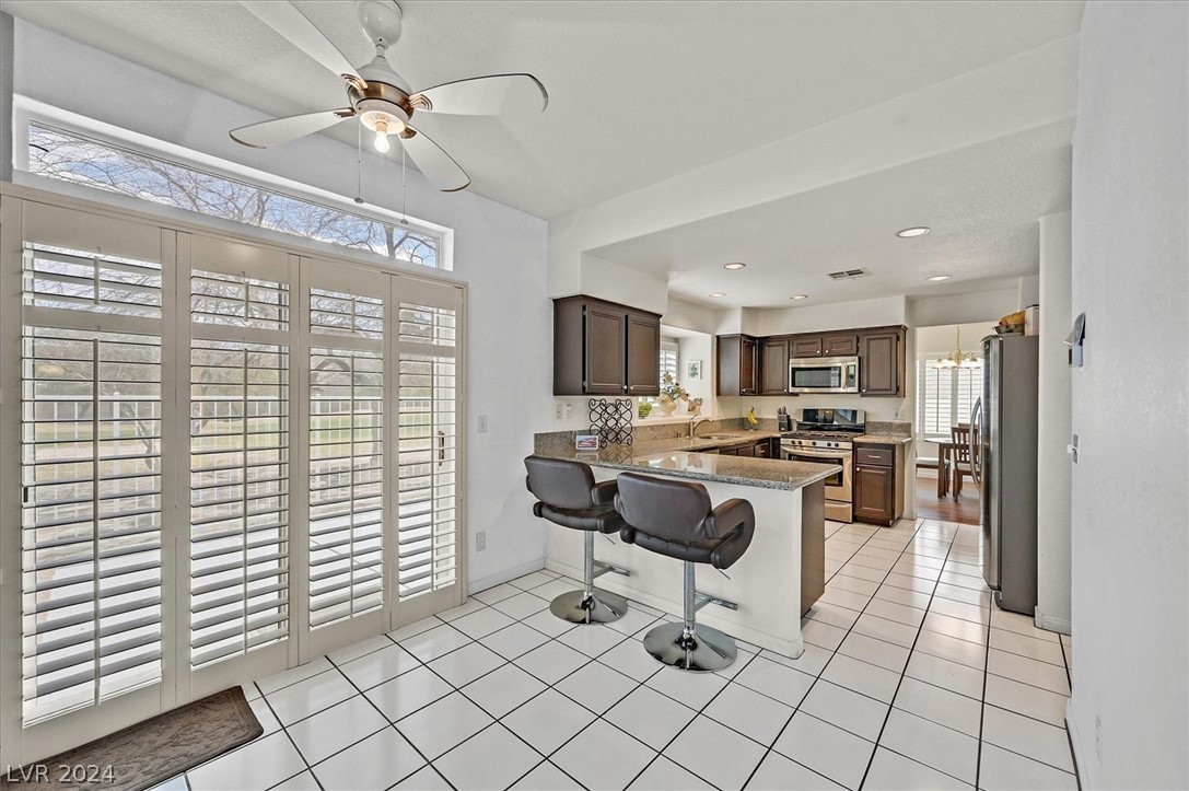 4940 Forest Oaks Drive