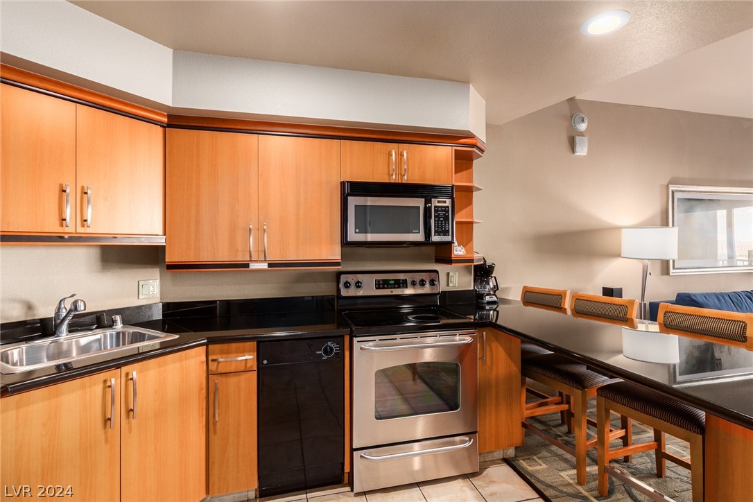 211 East Flamingo Road 610
