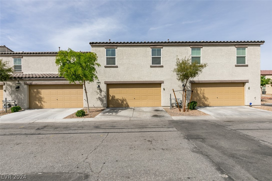 4547 Pencester Street