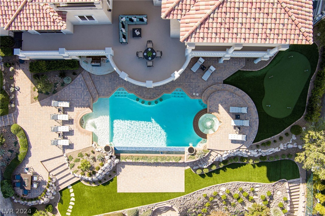2876 Quartz Canyon Drive
