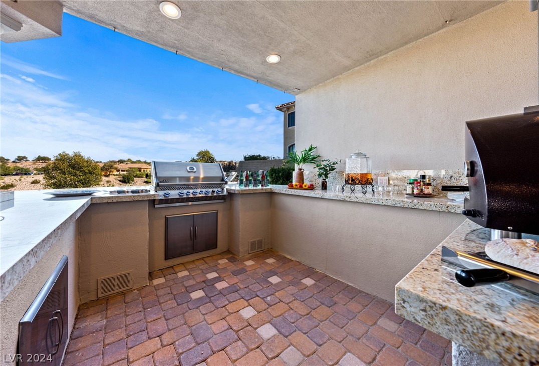 2876 Quartz Canyon Drive