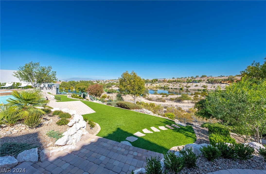 2876 Quartz Canyon Drive