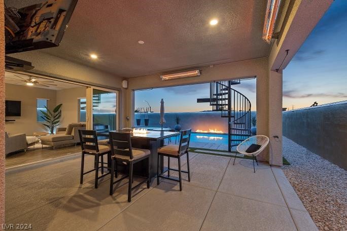 755 Glowing Horizon Street