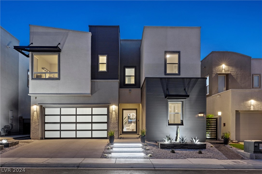 755 Glowing Horizon Street