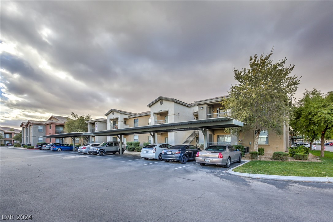 8000 Badura Avenue 1055
