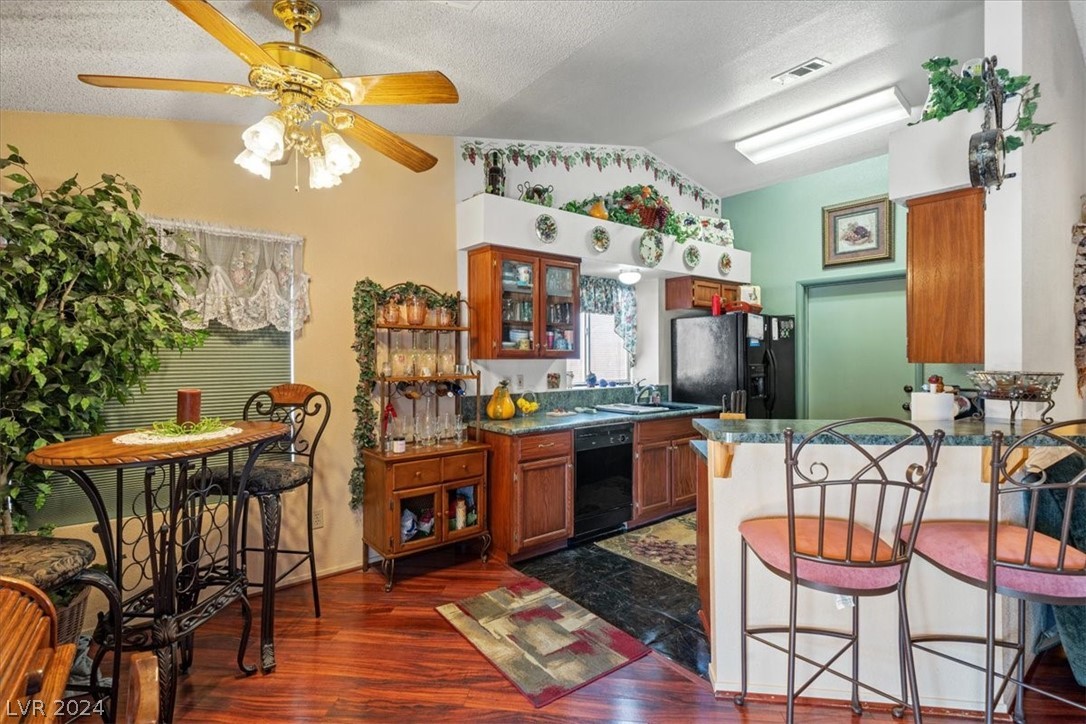 819 Arrowhead Trail