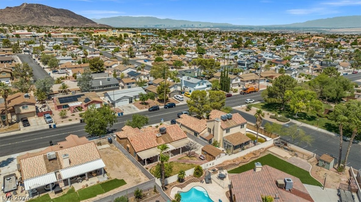 819 Arrowhead Trail