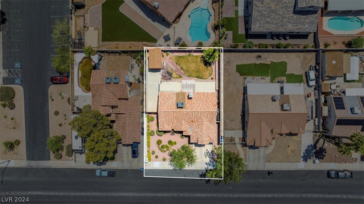 819 Arrowhead Trail