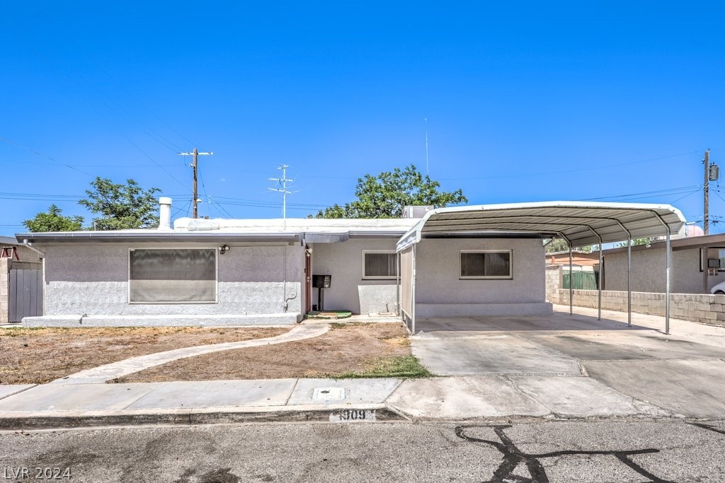 1909 Gifford Street