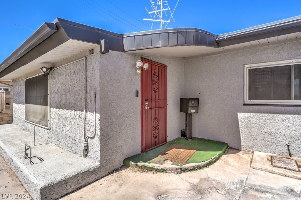 1909 Gifford Street