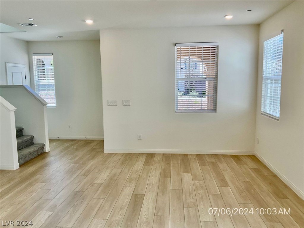 3543 Via Aurelia Lane