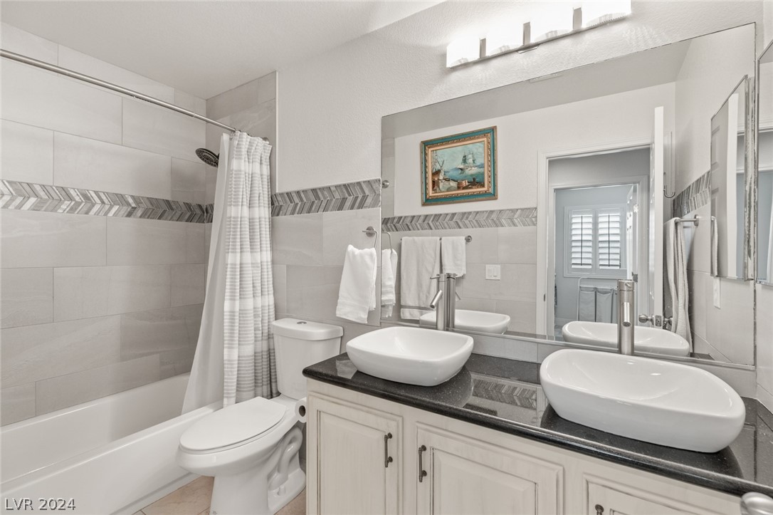 2296 AUTUMN FIRE Court